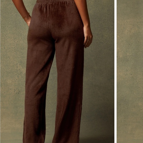 Fabletics Cozy Cord High-Waisted Wide Leg Pant Women's Brown Cacao Size … - Picture 2 of 11
